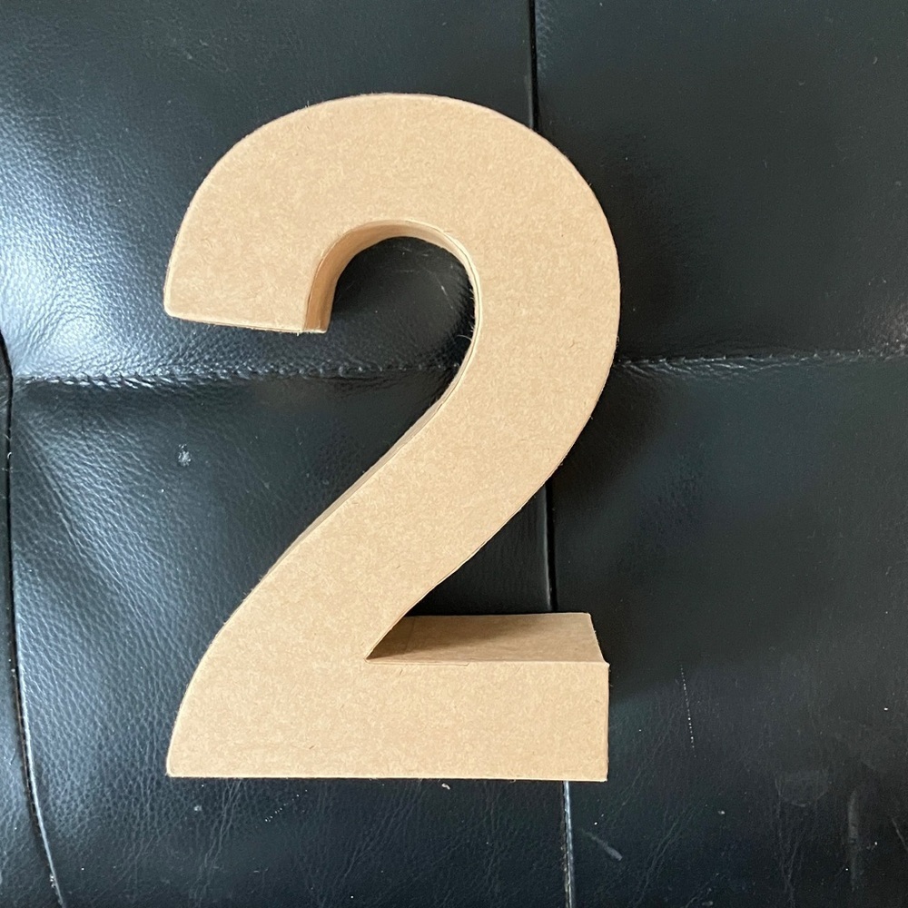 Kraft cardboard Decorative Number 2